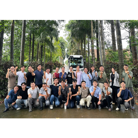 Học viên cao học Trường Đại học Nông Lâm TP.HCM đến thăm và làm việc tại Trung tâm Nghiên cứu Thực nghiệm Nông nghiệp Hưng Lộc